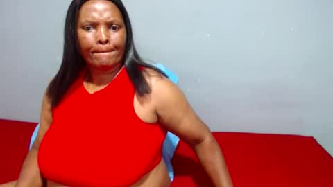 IVORYTITS48 online show from 13, 2, 2025