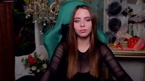 ivorywood_ online show from 4, 11, 2025