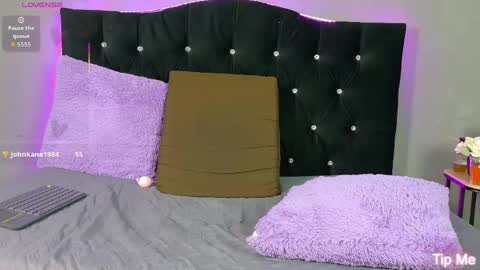 Ivy Heat online show from 27, 5, 2026