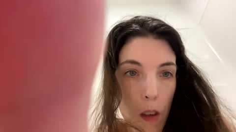 ivy_rose90 online show from 1, 5, 2026
