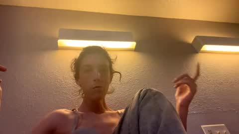ivy_rose90 online show from 1, 8, 2026