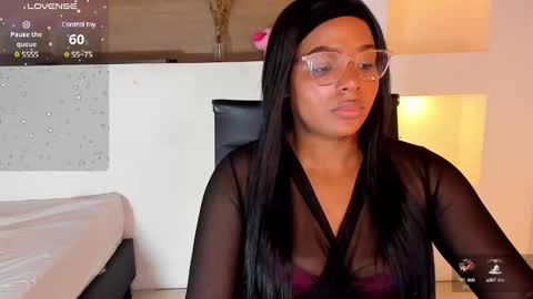 i v y  b l i s s online show from 15, 1, 2025