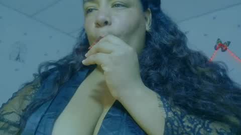 Snapshot of ivydesouzaa chatting on 25, 6, 2026 ivydesouza online show from 25, 6, 2026