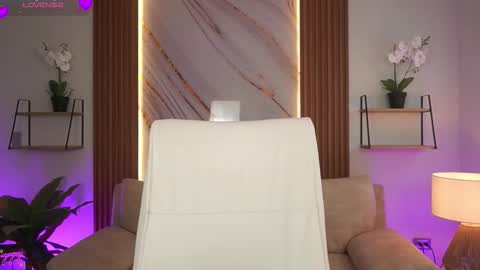 Ivy Grabes online show from 16, 2, 2026