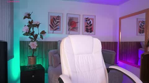 Snapshot of ivygrabes chatting on 25, 5, 2026 Ivy Grabes online show from 25, 5, 2026