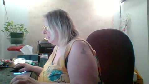 Snapshot of ivyjane3522 chatting on 11, 5, 2026 ivyjane3522 online show from 11, 5, 2026