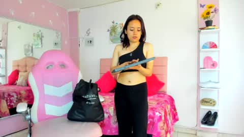 Snapshot of ivyyemerald_ chatting on 3, 7, 2026 IVY online show from 3, 7, 2026