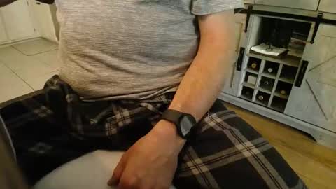 Snapshot of iwanttolicku40 chatting on 4, 11, 2025 iwanttolicku40 online show from 4, 11, 2025