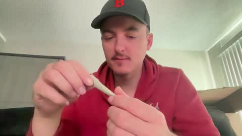 iwantyounow42069 online show from 2, 11, 2025