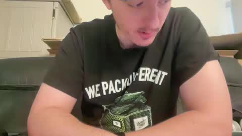 iwantyounow42069 online show from 30, 5, 2026