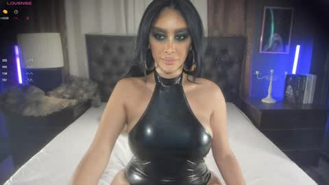 Areeya online show from 10, 4, 2026