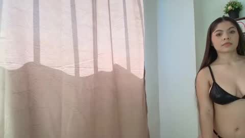 Izabella online show from 19, 12, 2024