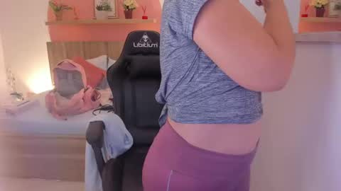 Iza online show from 8, 1, 2025