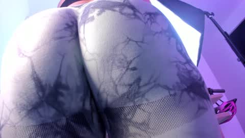 Iza online show from 30, 9, 2025