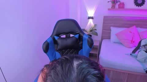 Iza online show from 1, 10, 2025