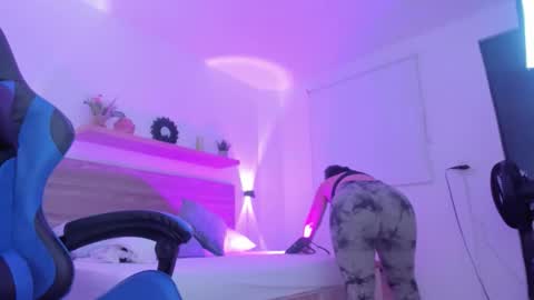 Iza online show from 6, 2, 2026