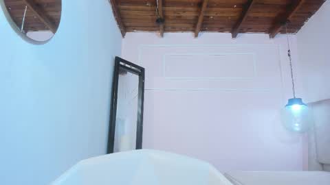 izelevans online show from 20, 3, 2026