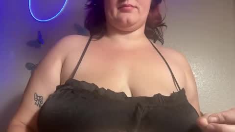 Snapshot of izzyishottttt chatting on 24, 9, 2025 izzyishottttt online show from 24, 9, 2025