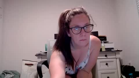 izzynoela online show from 10, 9, 2025