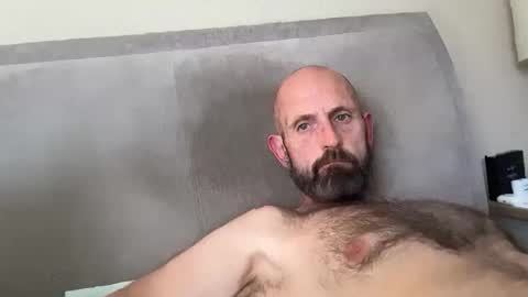 Snapshot of izzysboytoy1 chatting on 30, 4, 2026 izzysboytoy1 online show from 30, 4, 2026