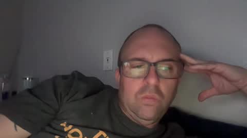 Snapshot of j0el75 chatting on 24, 7, 2026 j0el75 online show from 24, 7, 2026
