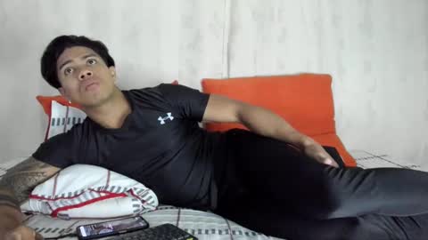 i am juan musiry independent model  online show from 27, 1, 2025