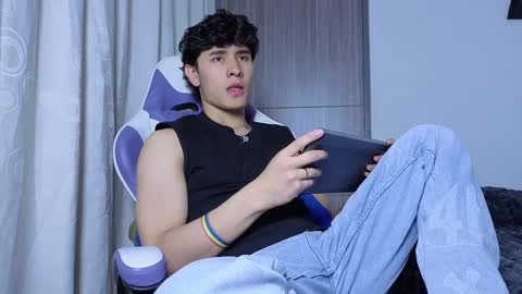 Noah online show from 8, 10, 2025