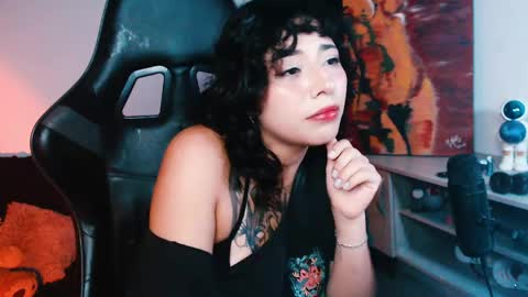 jade 18  online show from 5, 6, 2026