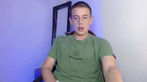 Snapshot of jac0b_x chatting on 25, 4, 2026 Tyler online show from 25, 4, 2026