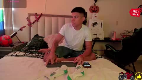 JACK CASTELL online show from 14, 10, 2025