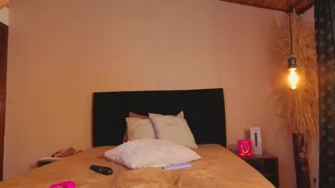 jackiie_ online show from 19, 6, 2026