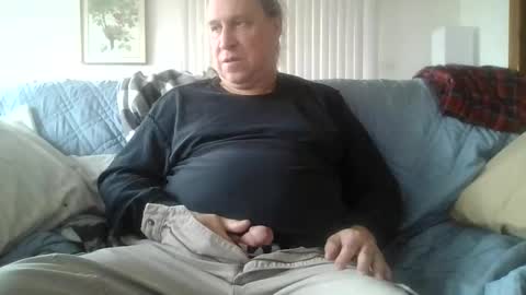 Snapshot of jackinhippie124 chatting on 6, 4, 2026 FunGuyTime online show from 6, 4, 2026
