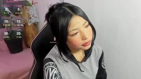 Snapshot of jackye_tay chatting on 24, 9, 2025 JACKYE online show from 24, 9, 2025