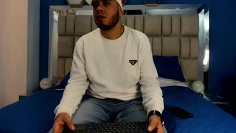 jacob_garcia_ online show from 23, 11, 2025