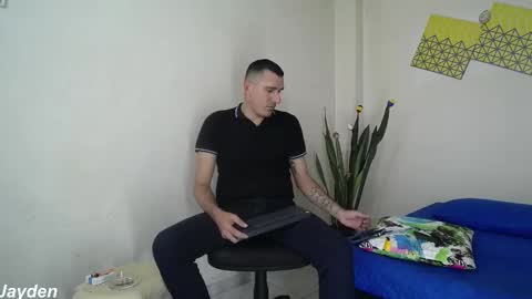 Jacob And Jayden online show from 25, 10, 2025