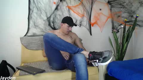 Jacob And Jayden online show from 31, 10, 2025