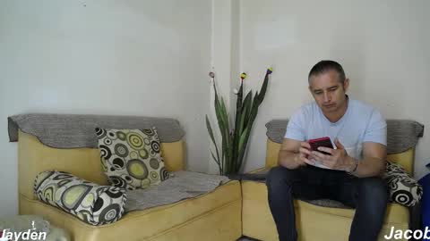 Jacob And Jayden online show from 6, 11, 2025