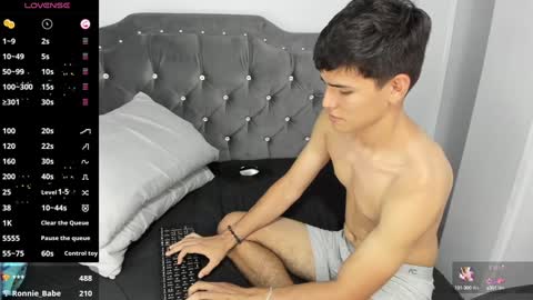 Snapshot of jacobb_lee chatting on 14, 12, 2024 Jacob Lee online show from 14, 12, 2024