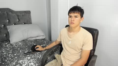 Snapshot of jacobb_lee chatting on 23, 12, 2024 Jacob Lee online show from 23, 12, 2024