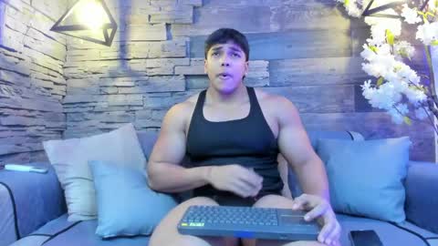 Jacob Stonne online show from 17, 4, 2026