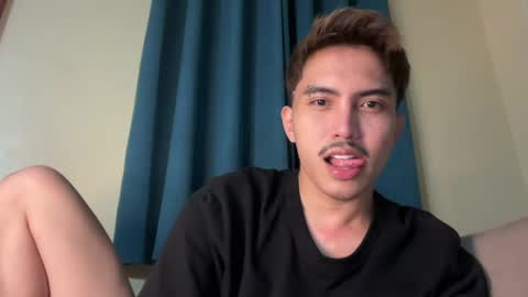 Snapshot of jacobthebezt chatting on 22, 6, 2026 Jacob online show from 22, 6, 2026