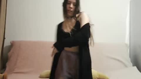 jacquelynsundin online show from 3, 10, 2025