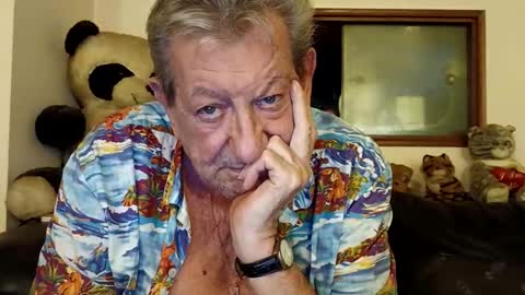 Snapshot of jacques_de_france chatting on 19, 5, 2026 Jacques online show from 19, 5, 2026