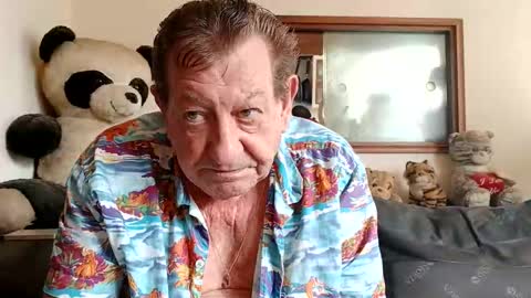 Snapshot of jacques_de_france chatting on 10, 6, 2026 Jacques online show from 10, 6, 2026