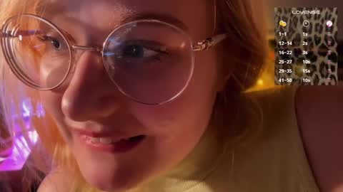 Snapshot of jacywinslat chatting on 5, 2, 2025 jacywinslat online show from 5, 2, 2025