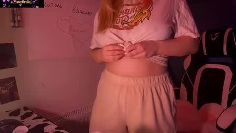 Snapshot of jacywinslat chatting on 9, 3, 2025 jacywinslat online show from 9, 3, 2025