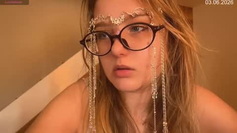 jacywinslat online show from 4, 6, 2026