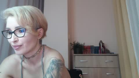 Snapshot of jadapink___ chatting on 21, 5, 2026 Jada online show from 21, 5, 2026