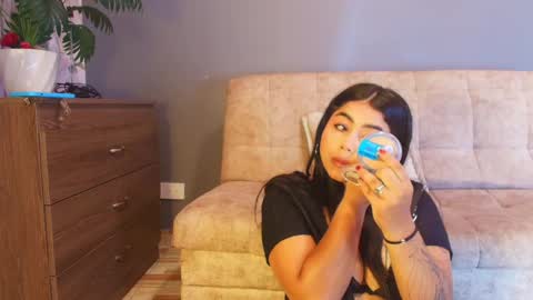  Jade Brunete  online show from 1, 6, 2026