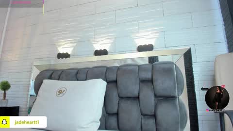  JADE  online show from 1, 11, 2025